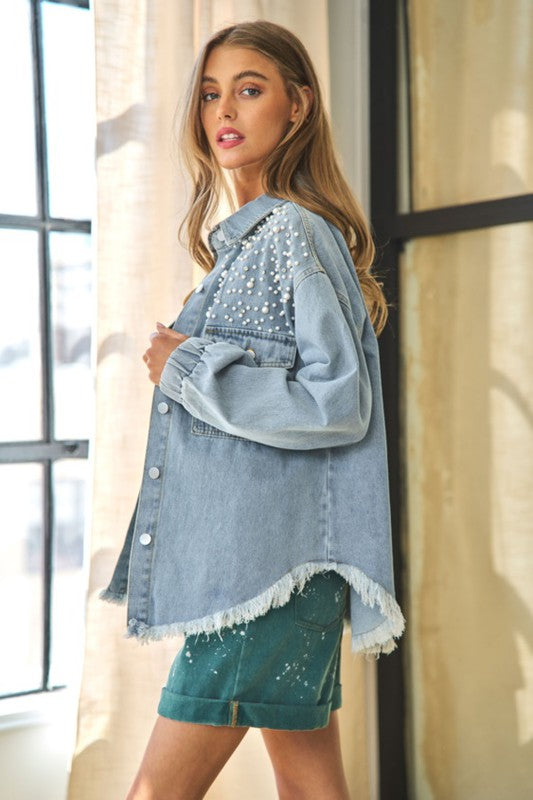 Classic Women’s Button-Down Denim Blouse for Everyday Style