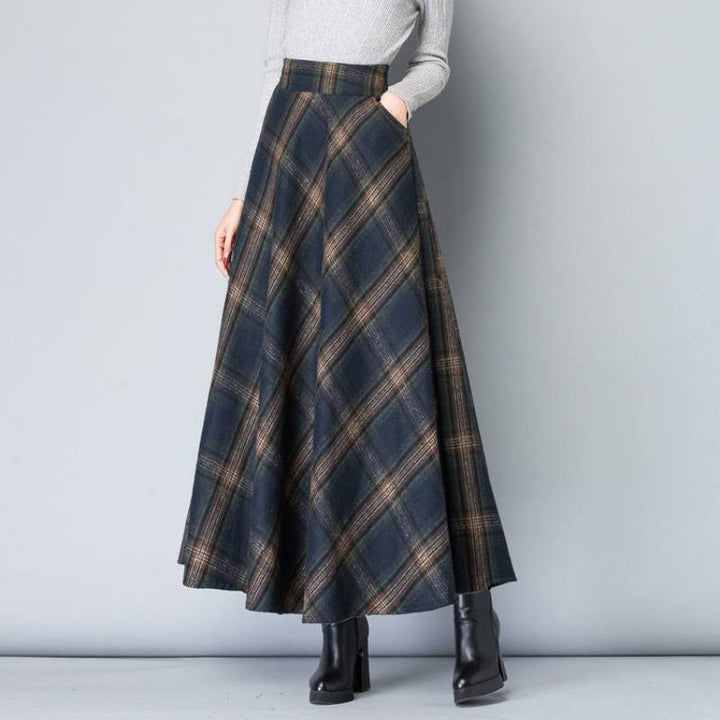 Long wool skirt with high elastic waist