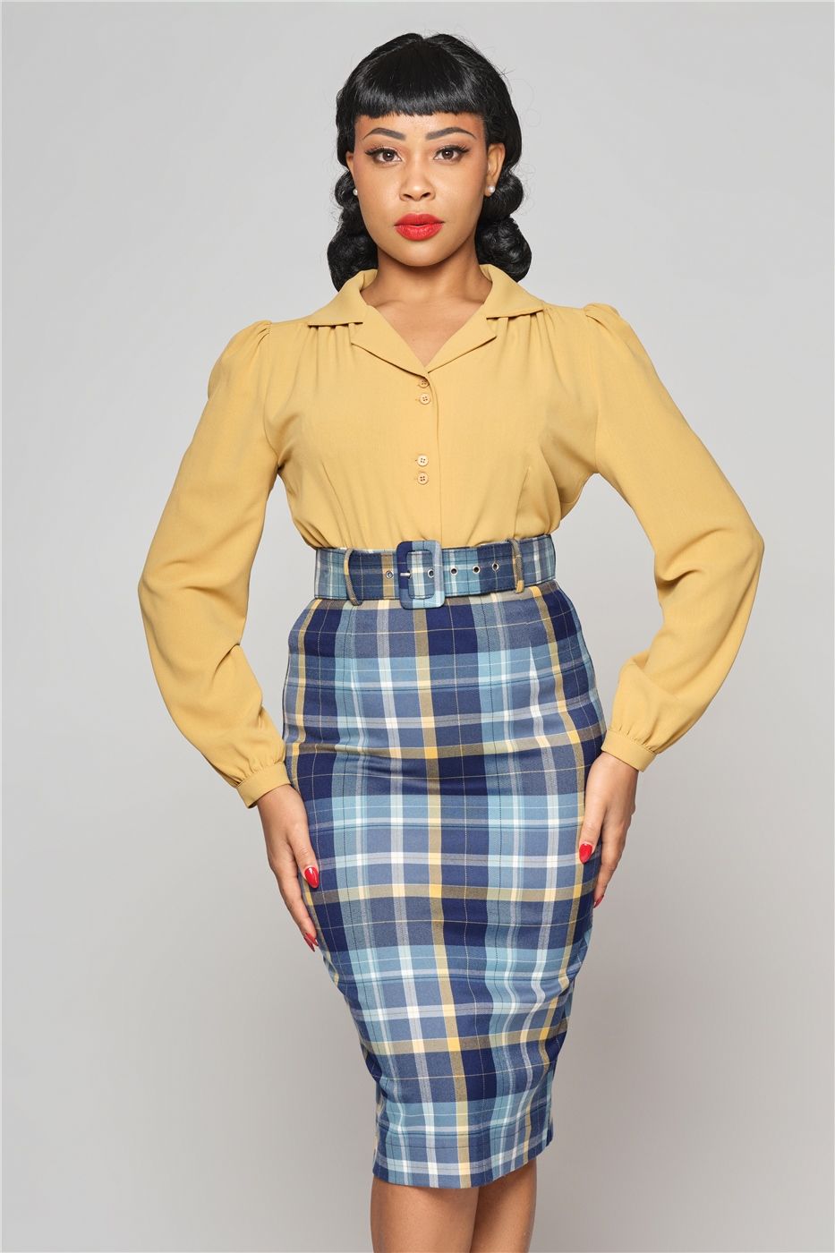 Plaid pencil skirt