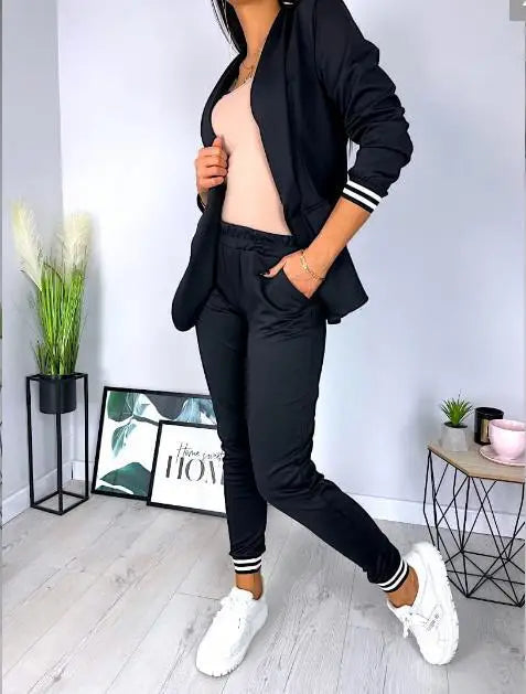 Stylish Double-Breasted Blazer and Trouser Ensemble